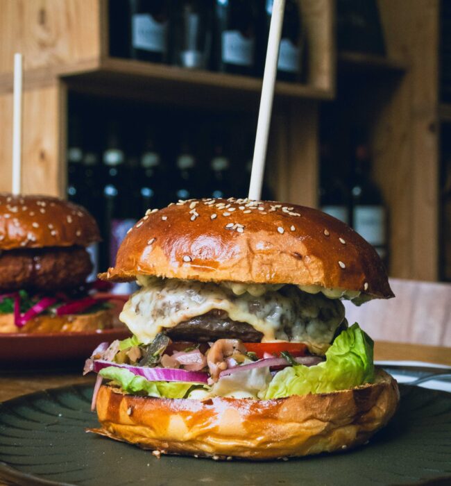 @Thomaskiekt - Iveau burgers & wijnbar - webzise-8